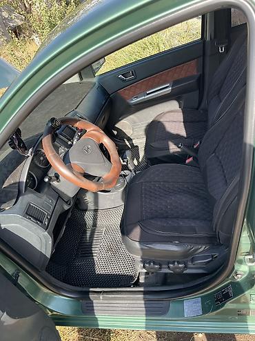 Продажа авто: Hyundai Getz: 2006 г., 1.6 л, Автомат, Бензин, Хэтчбэк — 10