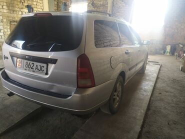 б у авто: Ford Focus: 2001 г., 1.6 л, Механика, Бензин, Универсал