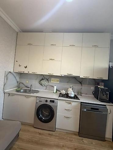 Mətbəx mebeli təcili 450azn satılır. Ölçü 3m üzərində aspirator moyka