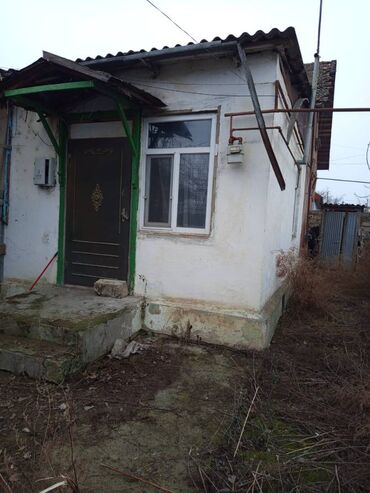 bayilda ucuz heyet evleri: Xudat, 100 kv. m, 2 otaqlı