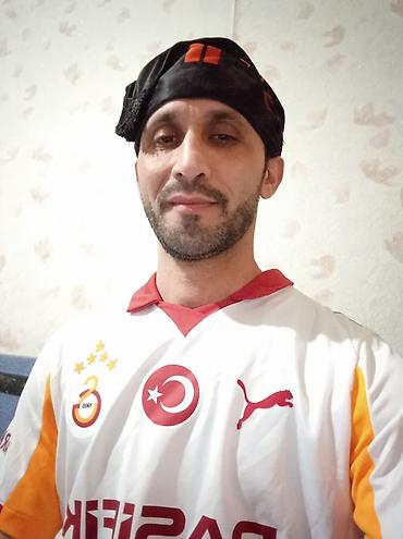 tikis fabrikinde is elanlari: Anbardar, 39 yaş, 5 ildən artıq təcrübə, İstirahət günləri iş — 8