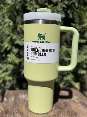 Стаканы: Термокружка Stanley😍😍😍 Объем 1,18л и 0,8л Все цвета в наличии Держит — 14