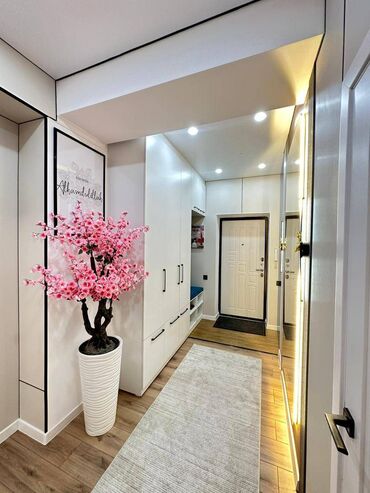 сдаю квартиру по рыскулова: 3 комнаты, 77 м², Элитка, 6 этаж, Дизайнерский ремонт