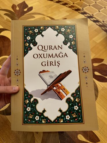 Dini kitablar: Quran oxumaqa başlamaq üçün kitab, hər bir şey var içində. 5 ədəd var