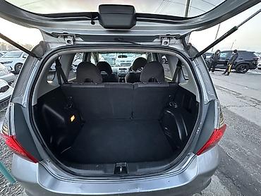 Honda: Honda Fit: 2002 г., 1.5 л, Автомат, Бензин, Хэтчбэк — 9