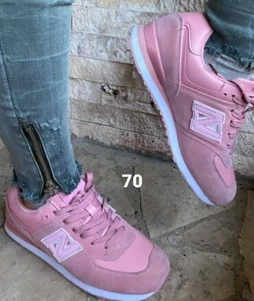 Women's Sneakers and athletic shoes: 41 — 27