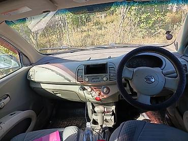 айнек авто: Nissan Март: 2004 г., Хетчбек — 7