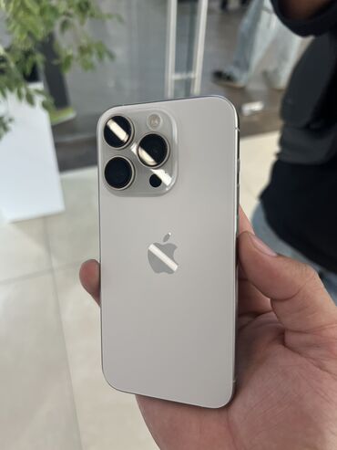 ipad новый: IPhone 15 Pro, Новый, 128 ГБ, White Titanium, Защитное стекло, Чехол, 88 %
