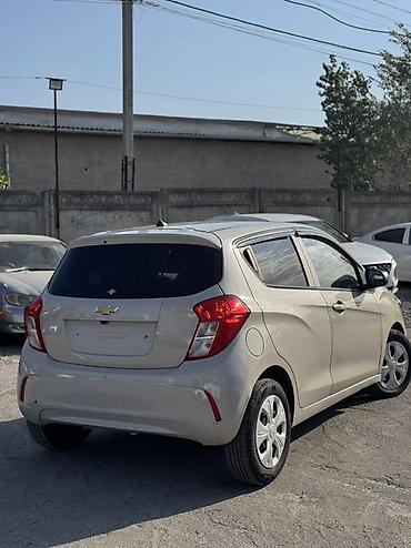 spark 2018: Chevrolet Spark: 2019 г., Хэтчбэк — 4