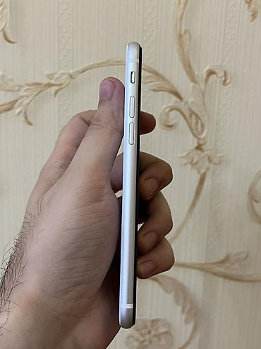 a 73: IPhone SE 2020, 64 GB, Ağ, Barmaq izi — 6