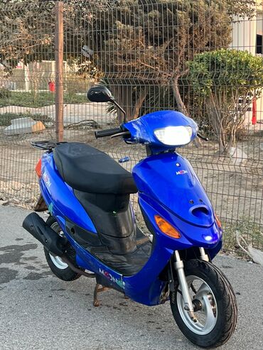 Moon - mon, 80 см3, 6000 км