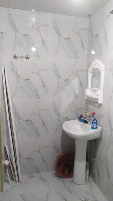 Uzunmüddətli kirayə mənzillər: Kirayə verilən 2 otaqlı mənzil – tam mebellidir - Otaq: geniş — 6