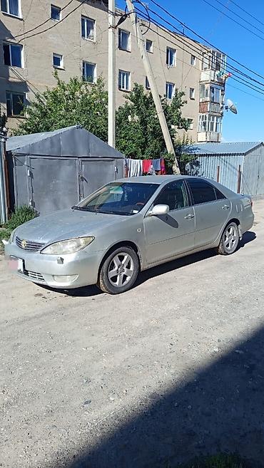 385 55: Toyota Camry: 2004 г., Бензин, Седан — 2