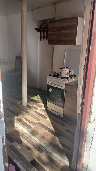 Kirayə evlər: Metro elmlere yaxın bir otaglı heyet evi satılır girisi tam ayrı 20 — 3
