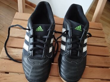 gumene cizme za odrasle: Patike za fudbal 42. Cena 2000 dinara