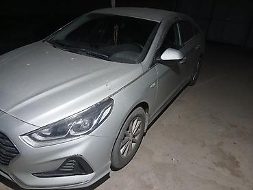 авто багажника: Hyundai Sonata: 2018 г., 2 л, Автомат, Бензин, Седан — 2