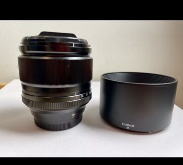 Obyektivlər və filtrləri: Fujifilm Xf 56mm f1.2 Yeni kimidir. CiZiq falan yoxdur, ela ishleyir