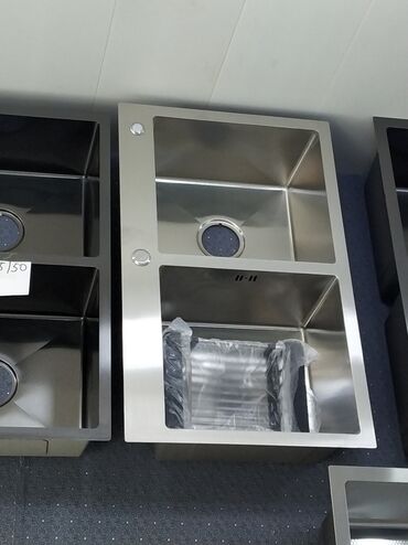 metbex ucun moyka: Mətbəx üçün paslanmayan poladdan iki bölməli lavabosu - Material