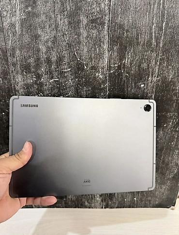 galaxy tab: Планшет Samsung Galaxy Tab (серия с акустикой AKG) Каробка, чехол — 2