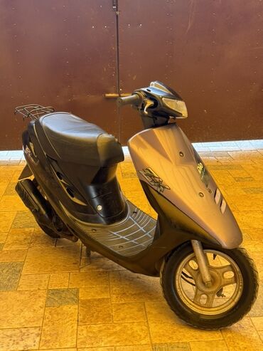 мопед дио: Скутер Honda Dio, представленный в двух цветовых вариантах –