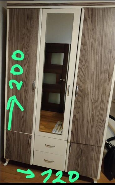 шкаф в зал: Dolab. 100azn. ölçü qeyd olunub. ünvan bayil"Tehi