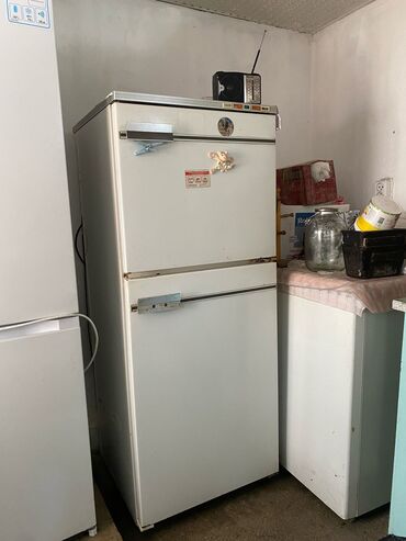 бу холодильник г ош: Продаю холодильник 
полностью рабочий. Всё работает