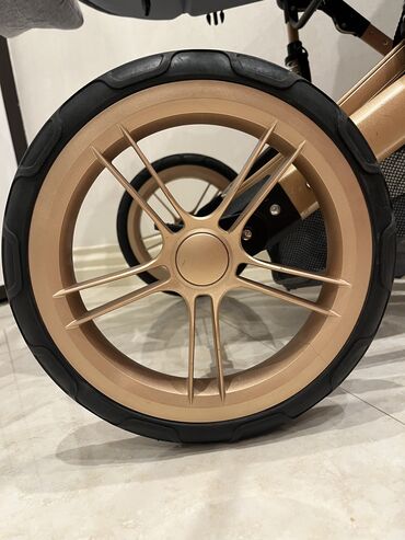 Modullu arabalar: 2-i 1-də araba, İşlənmiş, Yaş: <1 ay, Ünvandan götürmə — 6