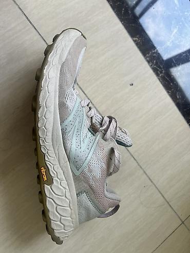 v beach: Кроссовки New Balance Fresh Foam Hierro (серия трейл-раннинга) - — 4