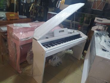 Вазы: Bethoven Dijital piano satılır