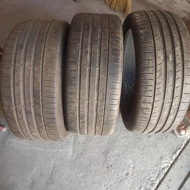 бу шины в бишкеке: Продаю шины бу,225/40 R 18. 1500 за каждую. Звонить по телефону