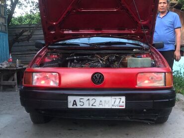 volk racing: Volkswagen Passat: 1992 г., 1.8 л, Механика, Бензин, Универсал