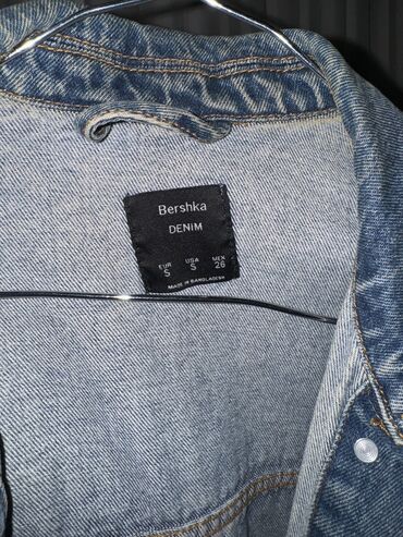 oversize kurtka: Gödəkçə Bershka, S (EU 36)