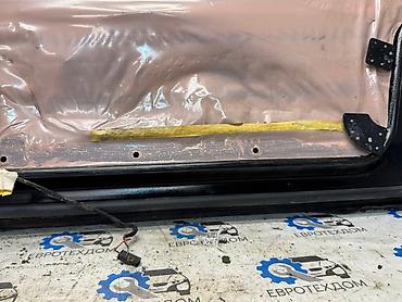 Двери и комплектующие: Дверь Передняя правая Mercedes-Benz, Б/у, Оригинал — 19