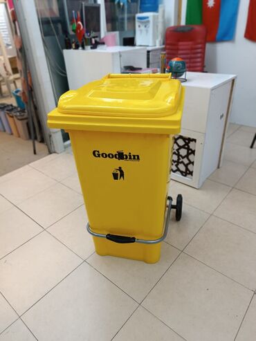 Tullantı qabları: Köçürmə var Çek verilir 20 litrden 1100 litrə qədər butun olçulər — 13