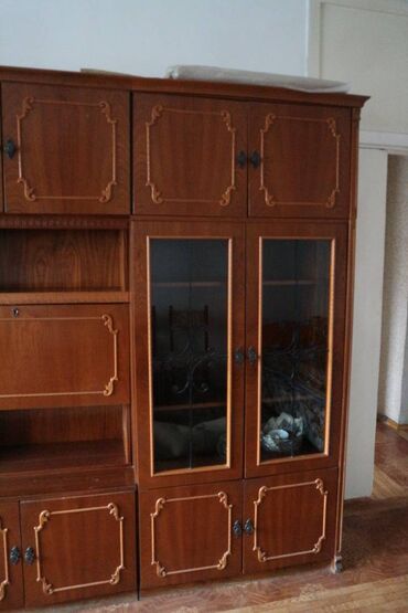 Гарнитуры для зала: Гарнитур для зала, Б/у, Дерево, Самовывоз — 17