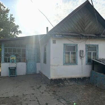 продажа домофонов: Дом, 90 м², 4 комнаты, Риэлтор, Старый ремонт