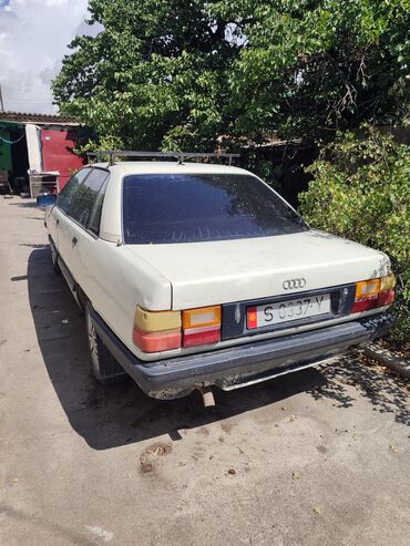 1 9 тди: Audi 100: 1986 г., 1.8 л, Бензин