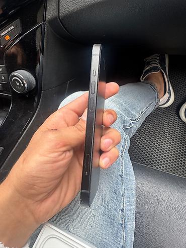 iphone 16 e: IPhone 15, 128 GB, Qara, Face ID — 4