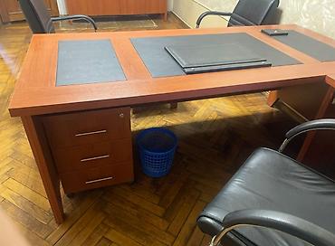 masaüstü ofis seti: TƏCILI!!!! ‼️‼️ Çox keyfiyyətli Ofis kabinet mebel dəsti Tərkibi: - — 3