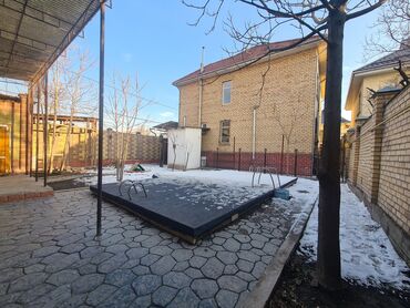 Офисы: Продаю Офис 360 м², С ремонтом, Без мебели, Частный дом, 1 этаж at lalafo.kg — 7 Офисы: Продаю Офис 360 м², С ремонтом, Без мебели, Частный дом, 1 этаж — 7