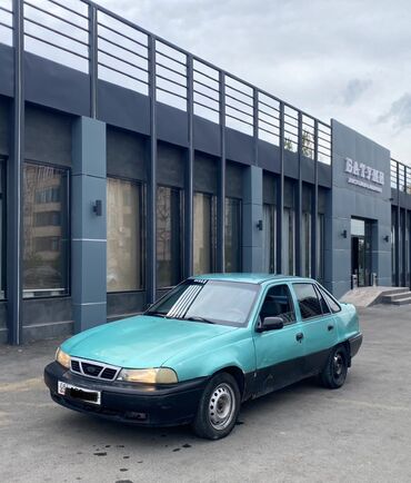 коропка одиссей: Daewoo Nexia: 2000 г., 1.5 л, Механика, Бензин, Седан