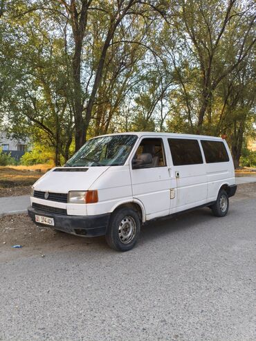 машина обмен на участок: Volkswagen Transporter: 1993 г., 2.5 л, Механика, Бензин, Вэн/Минивэн