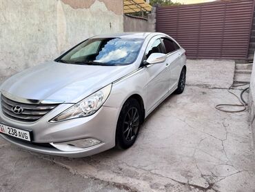 авто в рассрочку от хозяина бу: Hyundai Sonata: 2014 г., 2 л, Автомат, Газ, Седан