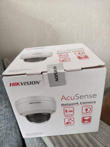 Видеокамеры: Фиксированная купольная сетевая камера AcuSense Vandal 6 МП HIKVISION