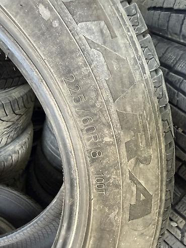 Шины: Зимние шины (фрикционные) 225/60 R18 100T - Размер: 225/60 R18 - — 2