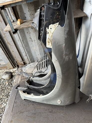 Решетки радиатора: Решетка радиатора Mazda — 4