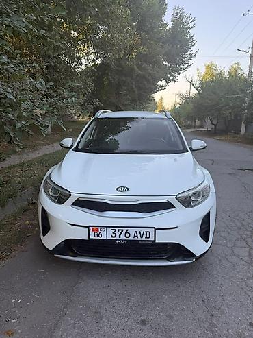 Kia Stonic: 2019 г., 1.8 л, Автомат, Бензин, Кроссовер