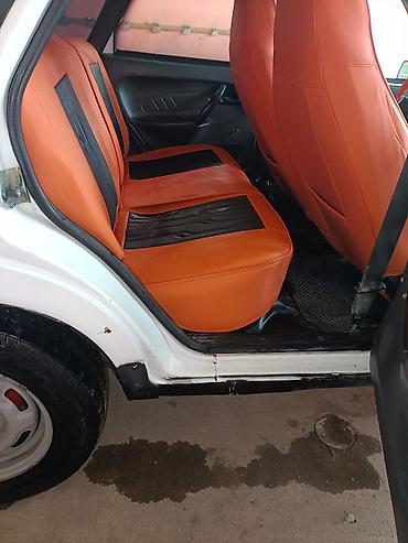 scooter satilik: Lada Samara sedan – ağ rəng, 4 qapı, arxa ötürücülü. - Salon: qara — 9