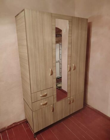 Dolablar: Yeni, Açılan, 3 qapılı Düz dolab, Qarderob, paltar dolabı — 11