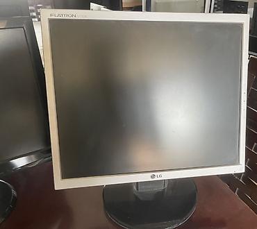 macbook pro 17: LCD kompüter monitorları toplusu. Brendlər: Acer, LG (Flatron L1734SE — 1